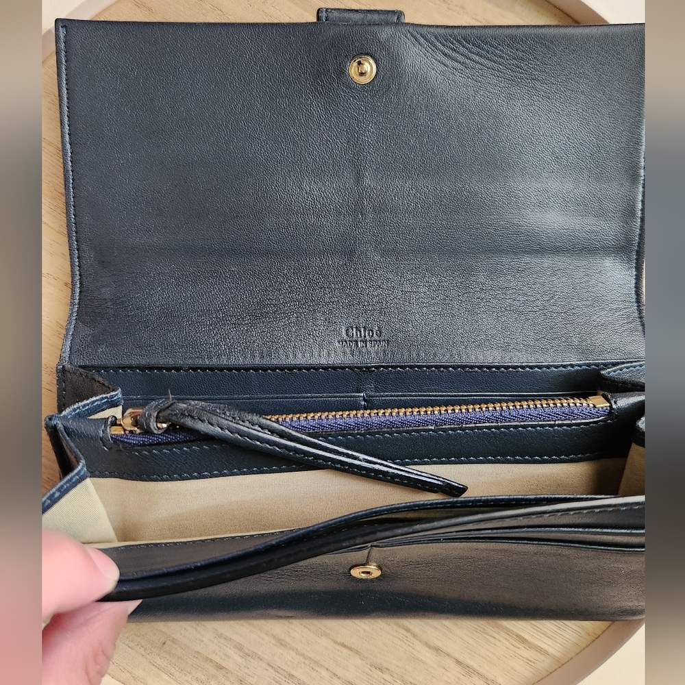 Authentic Chloe wallet - Picture 10 of 16